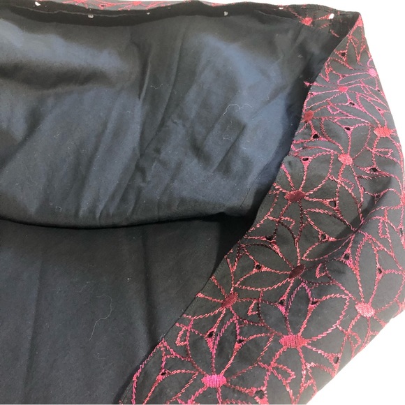 NINE WEST Eyelet A-line Skirt Red Black Sz 6 - Picture 7 of 8